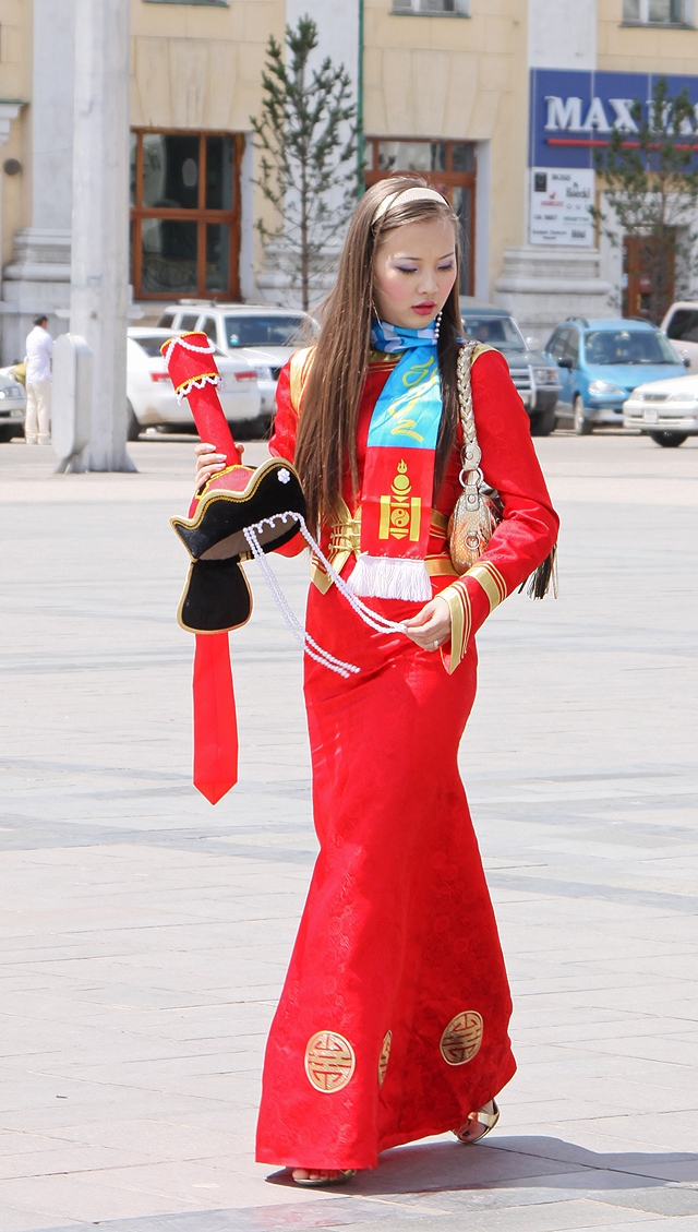 mongoljingoo%20busgui.jpg