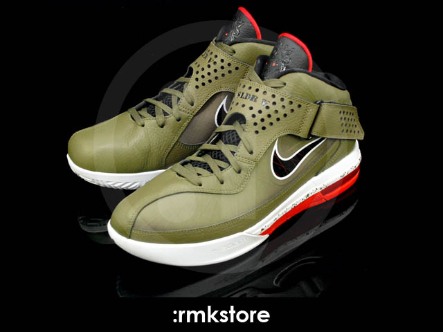 30_nikeairmaxsoldier5olive_3.jpg