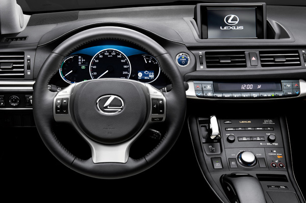 1284465328_lexux_ct_09.jpg