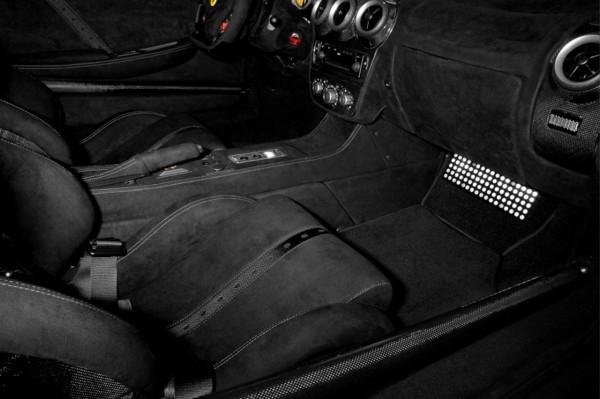 1190311141_ferrari-tunero-009.jpg