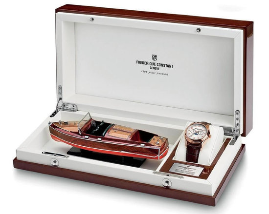 Frederique-Constant-Runabout-Moonphase-4.jpg