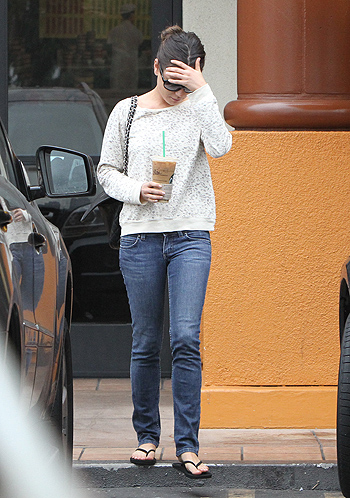 20110615-kunis2.jpg