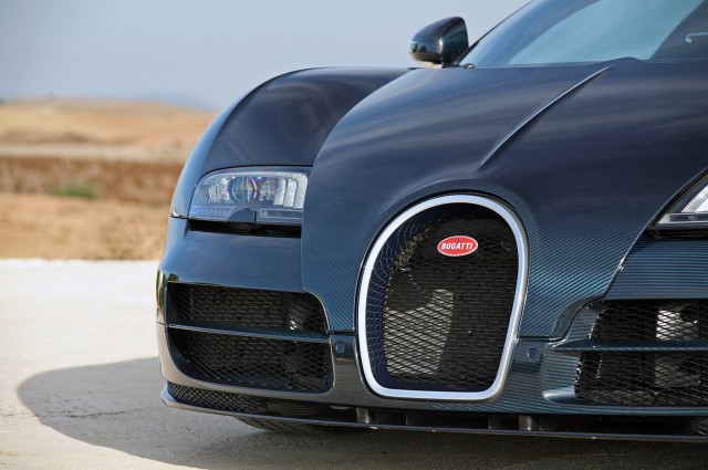 Bugatti-Veyron-16.4-Super-Sport-interiror-9.jpg