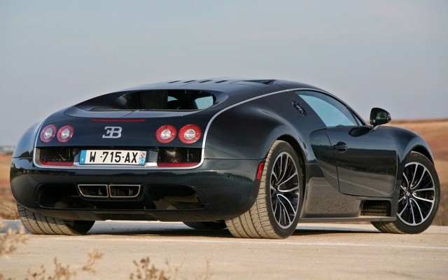 Bugatti-Veyron-16.4-Super-Sport-3.jpg