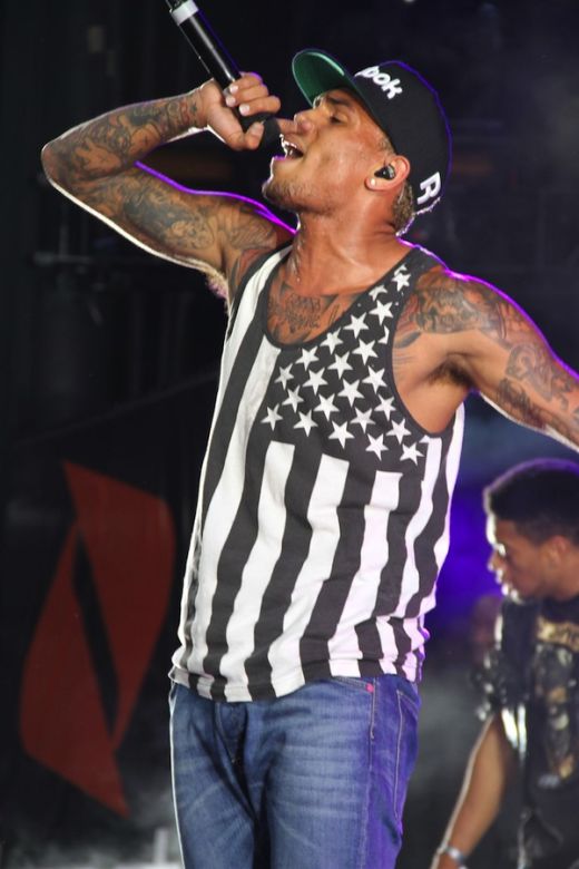 Chris-Brown-2011-photo-2.jpg