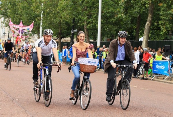 1283861871_sky_ride_04.jpg