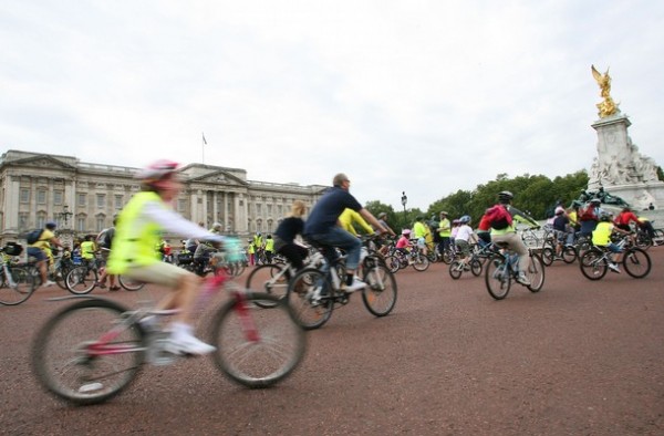 1283861871_sky_ride_14.jpg