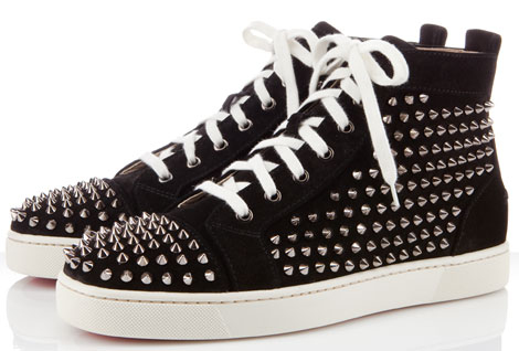 758686i32014ichristian-louboutin-fall-sneakers-black-studsw600h600.jpg