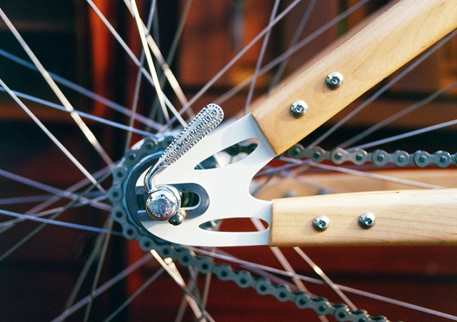 Ricor-wooden-bike-6.jpg