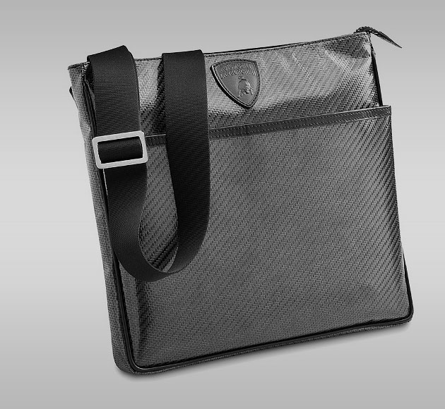 lambo-carbon-fiber-bag-04.jpg