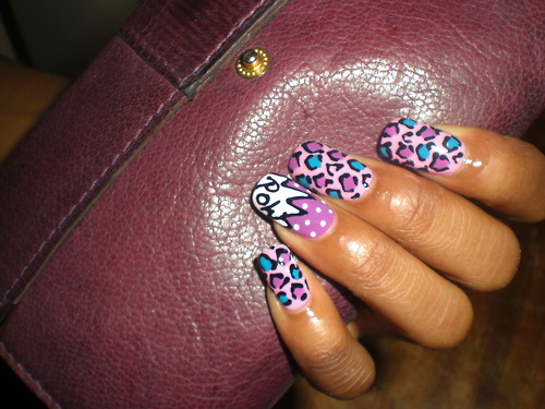 Purple-nail-art.jpg