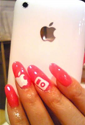 apple-nails.jpg