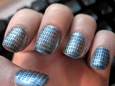 binary-nail-art.jpg