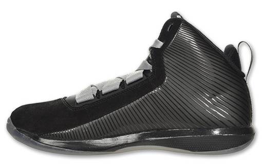 under-armour-micro-g-clutch-black-silver-fnl-02.JPG