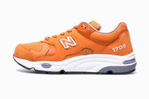 2011-springsummer-new-balance-cm1700-01.jpg