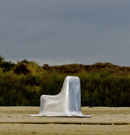 Melting-Chair-by-Philipp-Aduatz04.jpg