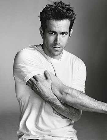 20110526-ryan-reynold5.jpg