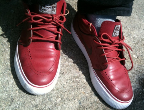 nike-sb-zoom-stefan-janoski-mid-red-leather-new-images-2.jpeg