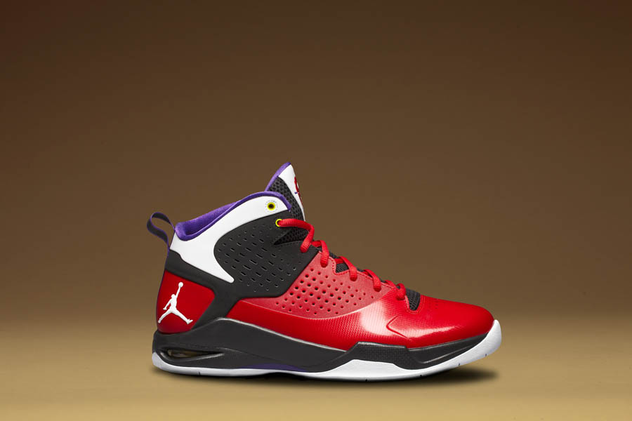 jordan-fly-wade-flight-tour-2011-china-official-01.jpg