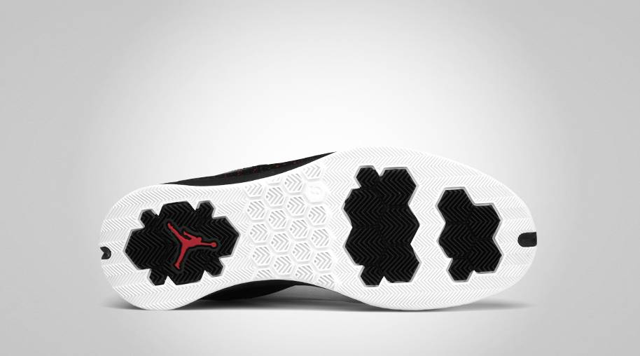 jordan-cp-2quick-white-varsity-red-black-03.jpg