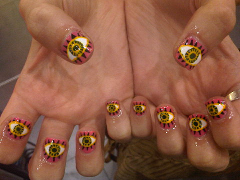 eye-nail-art.jpg