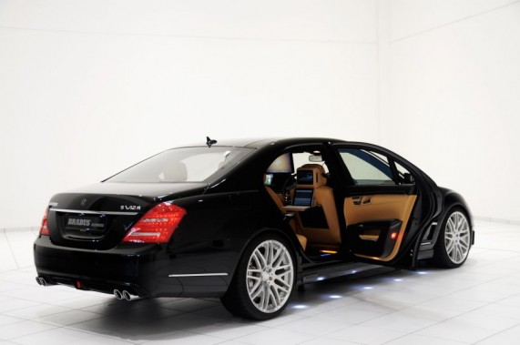 1283235052_brabus_ibusiness_01.jpg