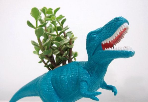 Awesome-Dinosaur-Planters-by-Plaid-Pigeon-3.jpg