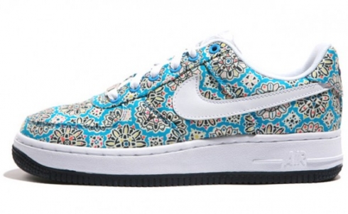 20110612223719547-nike-wmns-air-force-1-low-x-liberty-co-595x365.jpg