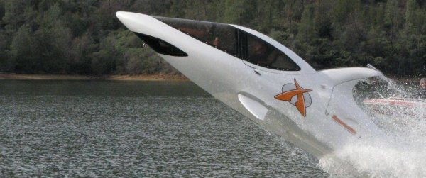 1282642654_seabreache.jpg