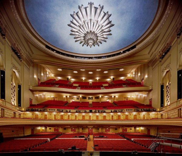 1282639415_teatry_24.jpg