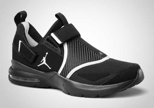 7_jordantrunner11LXre_4.jpg