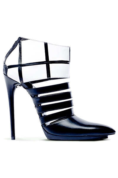 balenciaga-fw-2011-8_9_0.jpg