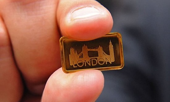 Gold-to-go-vending-machine-uk2.jpg