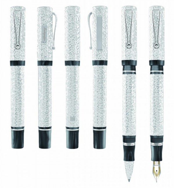 Montegrappa-Privilege-Gioiello-Arctic-600x647.jpg