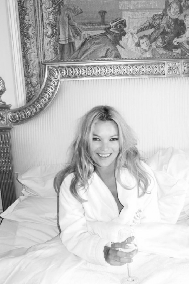 Kate-Moss-wedding-Jamie-Hince-4.jpg