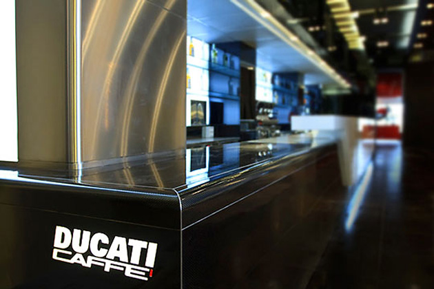 ducati-caffe-630_1.jpg