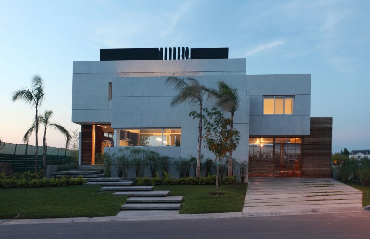Casa-Del-Cabo-03-1-750x485.jpg