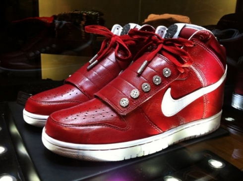 questlove_x_nike_dunk_high_strap_custom_x_crsvr_x_jason_of_beverly_hills.jpg