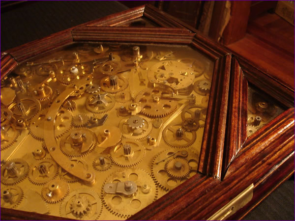 1307700574_datamancer-steampunk-laptop-02.jpg