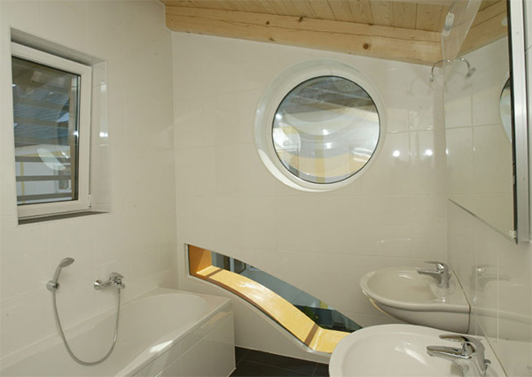 1275556572_german20architecture20auto20house20520incredible20compact20house20shaped20like20an20automobile.jpg