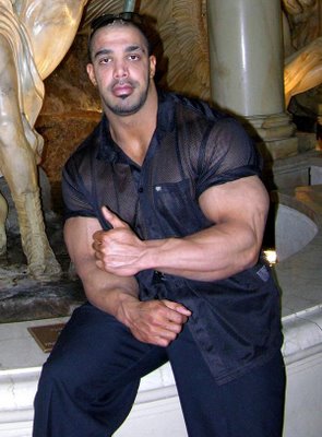 Zack Khan Inglaterra 8.jpg