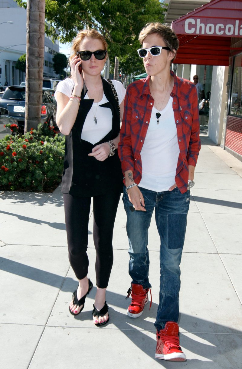 lindsay_lohan3937_48ad4c74a8804.jpg